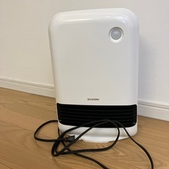 アイリス　セラミックファンヒーターの画像