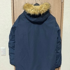 【ほぼ未使用】Tommy Hilfiger ファー付き中綿ダウン　メンズジャケット(コート)の画像