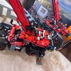 レゴ　 Technic 42082 クレーン　全地形対応型クレーンの画像