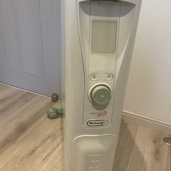 デロンギ　オイルヒーターの画像