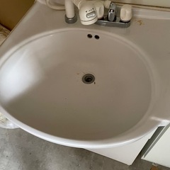 洗面台　内装　リフォーム　不動産　トイレ　設備内装DIY クロス　鏡　リフォームの画像