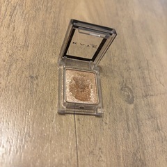 早い者勝ち✨お🉐にお買い物🎶激安‼️✨Visee KATE✨シングルアイシャドウの画像