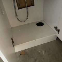 洗面台　内装　リフォーム　不動産　トイレ　設備内装DIY クロス　鏡の画像