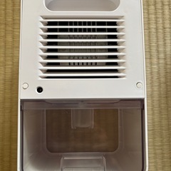 除湿機　コンパクト　小型　省エネの画像
