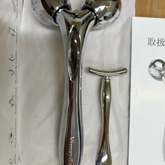 🌟 掘り出し市89.🌟目元・美顔ローラー　ウォーターピーリング　2点まとめ売り　　転売o.k.！の画像