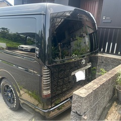 トヨタ　ハイエースの画像