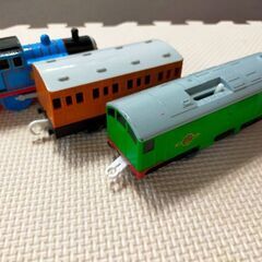 プラレールトーマスセットの画像
