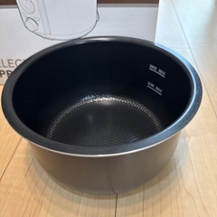 LIVCETRA 電気圧力鍋 LPC-T20/Wの画像