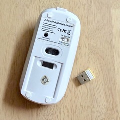 充電式マウス　USB／Bluetooth両対応の画像