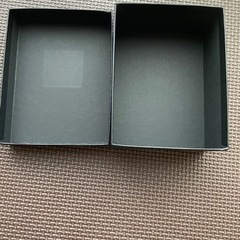𝐒𝐚𝐢𝐧𝐭 𝐋𝐚𝐮𝐫𝐞𝐧𝐭 ギフトボックスの画像