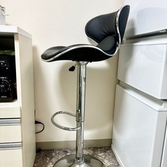ニトリカウンターチェア　キッチン椅子　スツールの画像