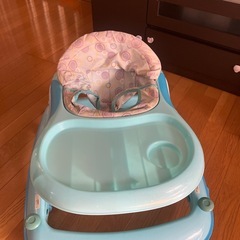 歩行器の画像