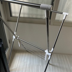 折りたたみ物干し竿の画像
