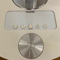 TOSHIBA 扇風機　F-DLP100 2012年製の画像