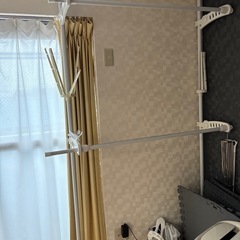 ニトリ　壁面突っ張り物干し　リフティ400の画像