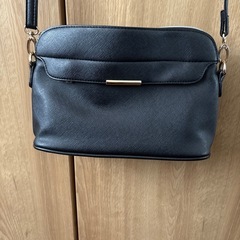 grove
ショルダーバッグの画像