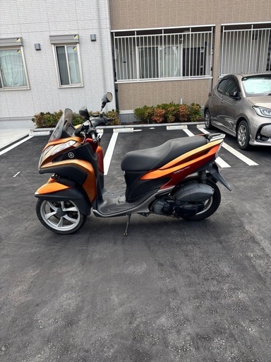 問い合わせ多数。早いもん勝ちです ！人気のトリシティ125