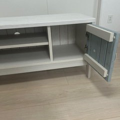 テレビ台の画像