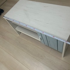 テレビ台の画像