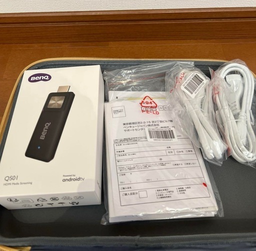 BenQ モバイルプロジェクター【GV30】