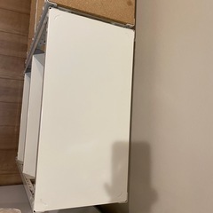 収納ラック（白）の画像