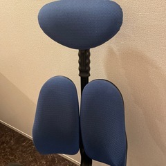ニトリ デュオレスト オフィスチェアの画像