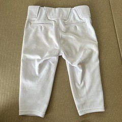 DESCENTE野球パンツ130㌢
の画像