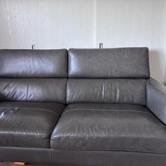 《急募》レザーソファーの画像