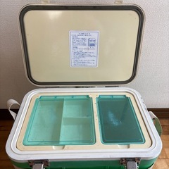 釣具　クーラーボックス→三連休限定500円の画像