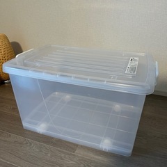 ニトリのふた付き収納ボックス(コロ付き)の画像