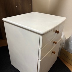 可動式棚(白塗り) の画像