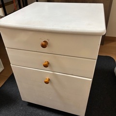 可動式棚(白塗り) の画像