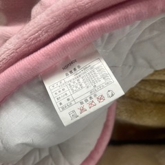 すっぽり入れるモコモコ敷きパッドの画像