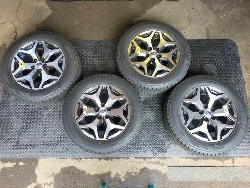 決まりました！お値下げ‼️スバル純正スタッドレスタイヤ