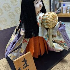古い人形です。の画像