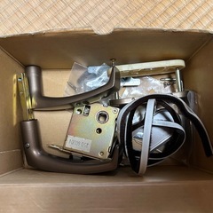 【未使用・長期保管品】室内ドア 2050×760×35mm ドアノブ・金具一式付き ブラウン 引取限定の画像