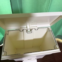 ゴミ箱 56 x 44 x 28 cm の画像