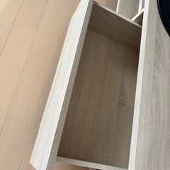 テレビボードの画像