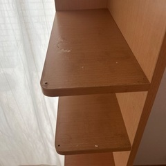 隙間収納棚の画像