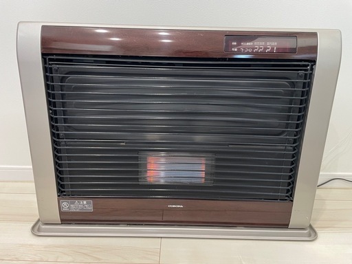 取引き中　コロナFF式ストーブ　 アグレシオ