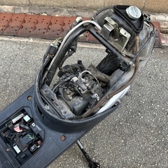 AF67 TODAY トゥデイFI　書類あり　部品取り レストアベース　エンジンカバーだけで元取れるのでバラすなり売るなりしてくださいなの画像
