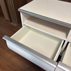 テレビ台の画像