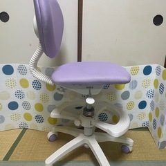 学習椅子　チェア　子供用の画像