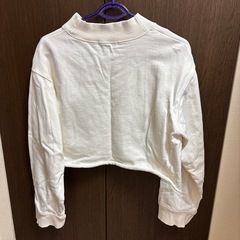 PAGEBOY クロップドスウェットの画像
