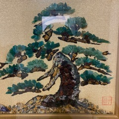 石細工の額飾りの画像