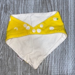 三角スタイ 黄色の画像