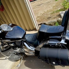 SUZUKI イントルーダークラシック400の画像
