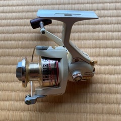 小型スピニングリールの画像