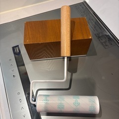 木製　お洒落なコロコロ　お掃除ローラーの画像