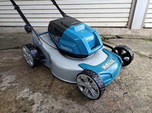 MAKITA マキタ MLM460D 充電式芝刈り機 草刈り機 草苅機 ジャンク